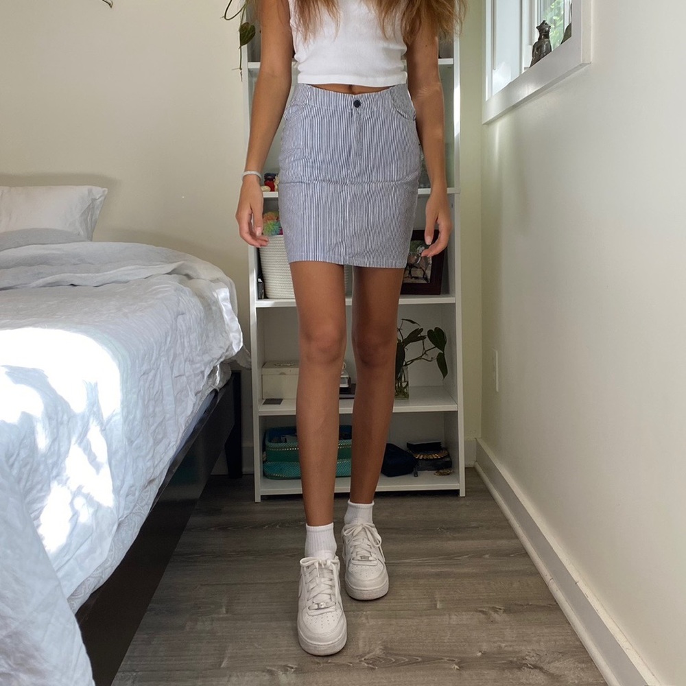 Brandy Melville skirt